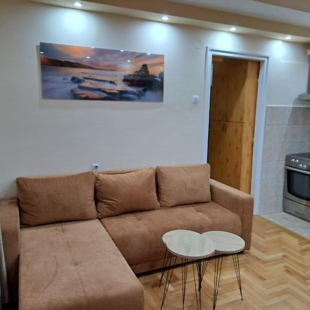 Apartman Borsalino Subotica Apartment ภายนอก รูปภาพ